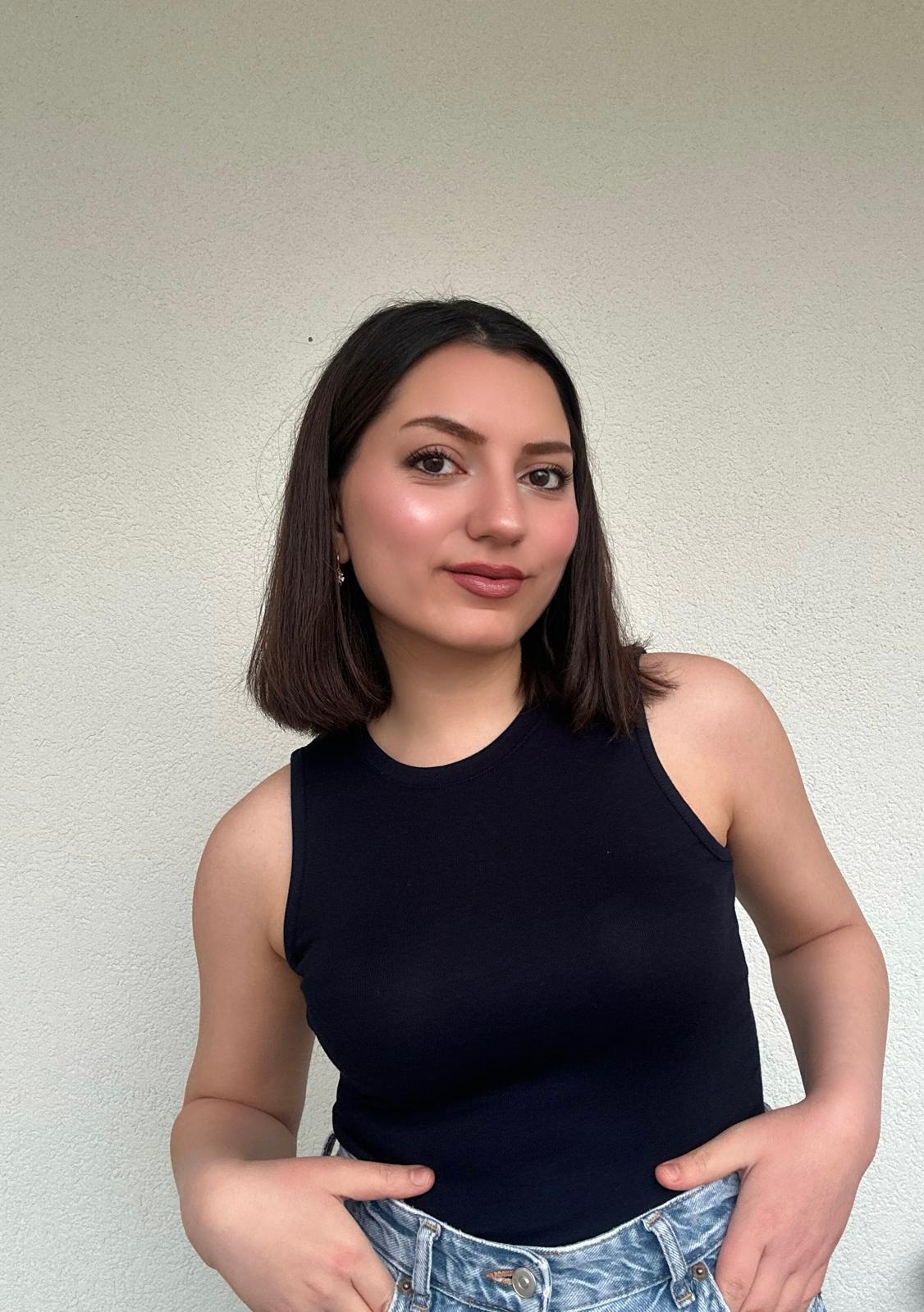 Soft Lacivert Bisiklet Yaka Sıfır Kol Pamuklu Body